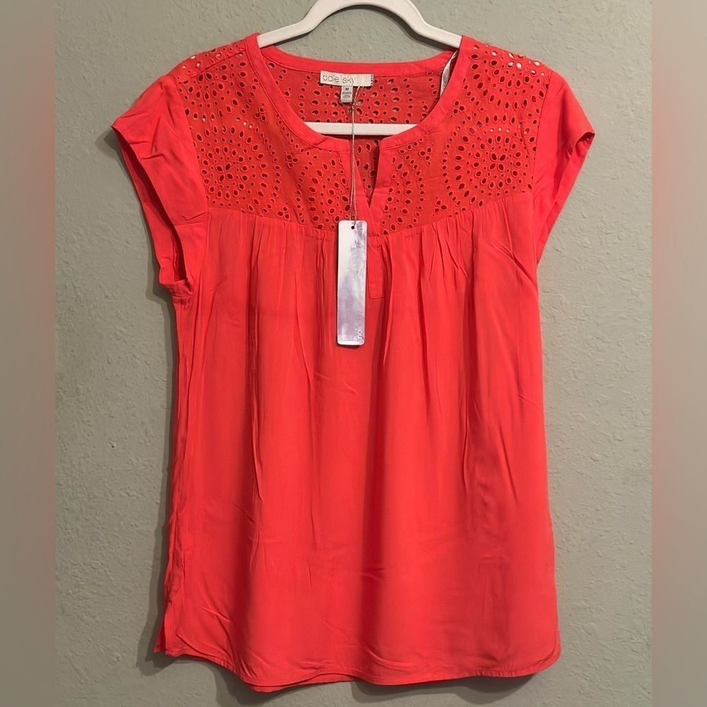 NWT Pale Sky
Women Kiara Eyelet Detail Top, Coral